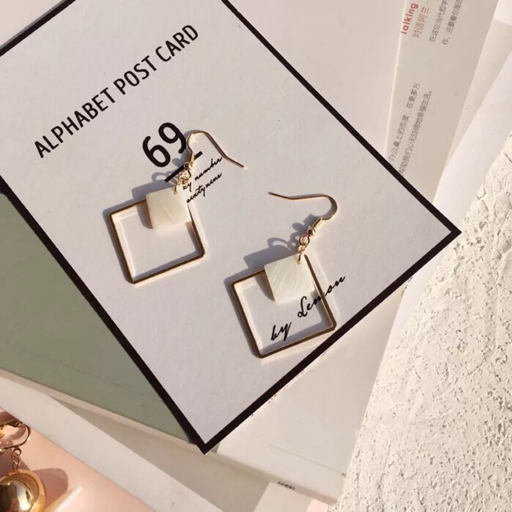 Drop earrings